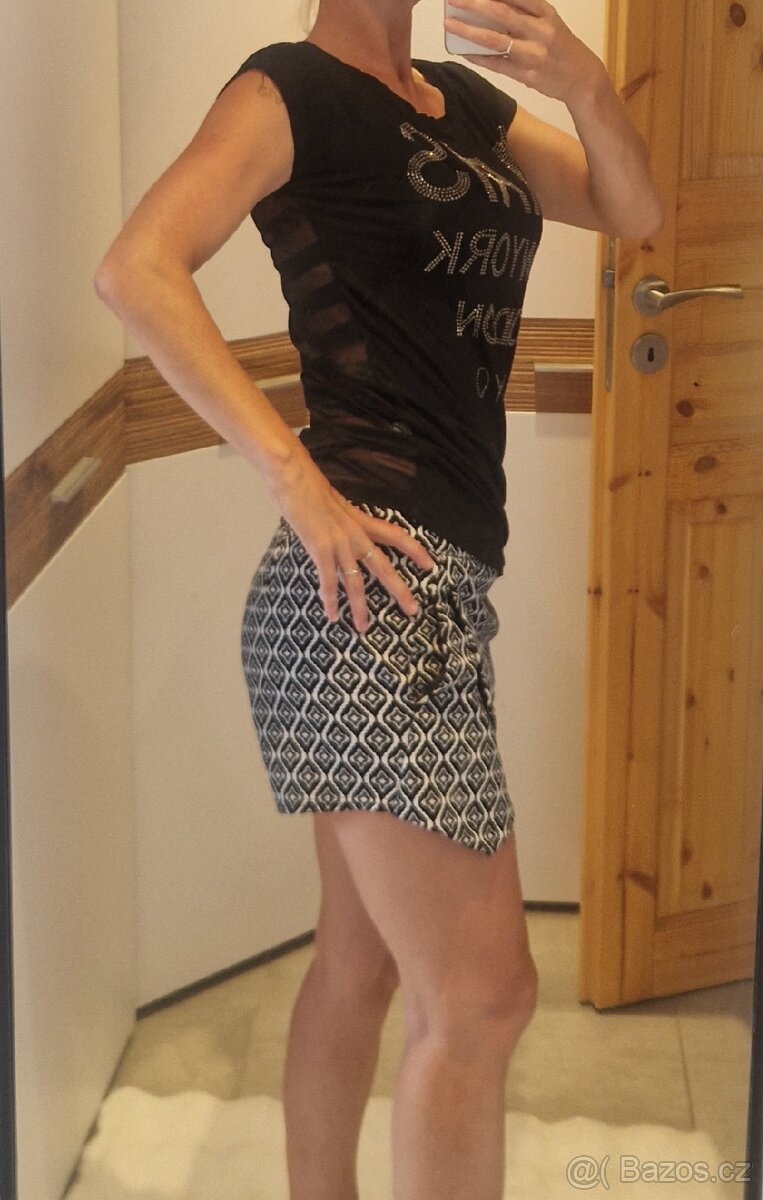 Nové dámské tričko černé průsvitné vel S až M s flitry - 7