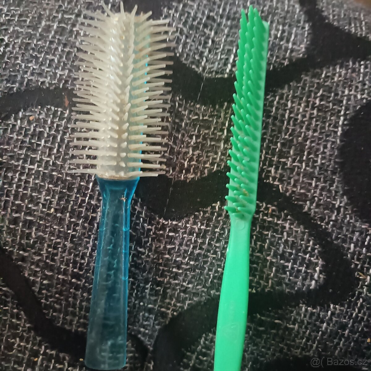 - - - Retro věci - - - - 7