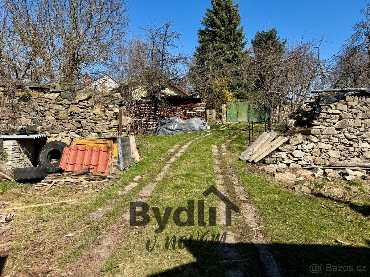 Prodej vesnického stavení se stavebním pozemkem - Strunkovic - 7
