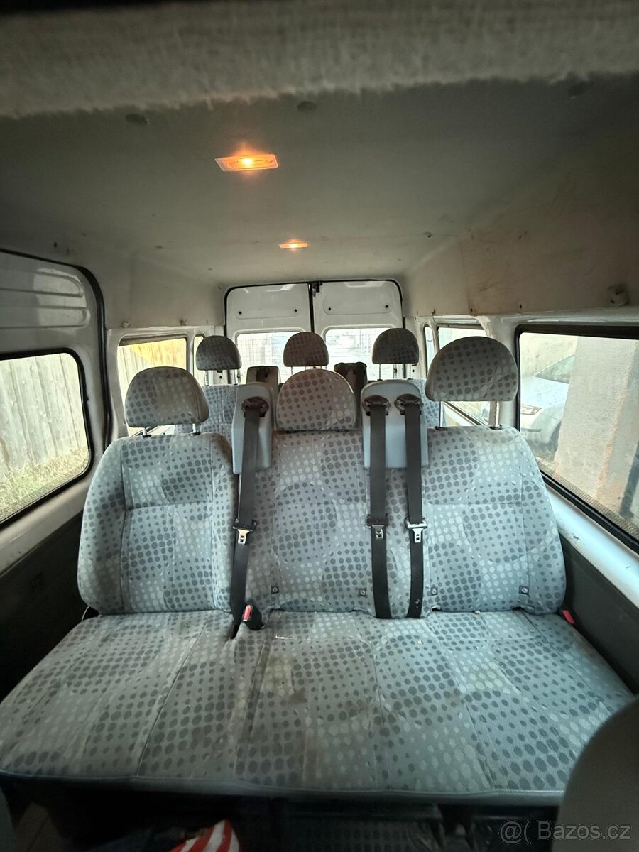 Ford Transit 9 míst - r.v. 2010 - 7