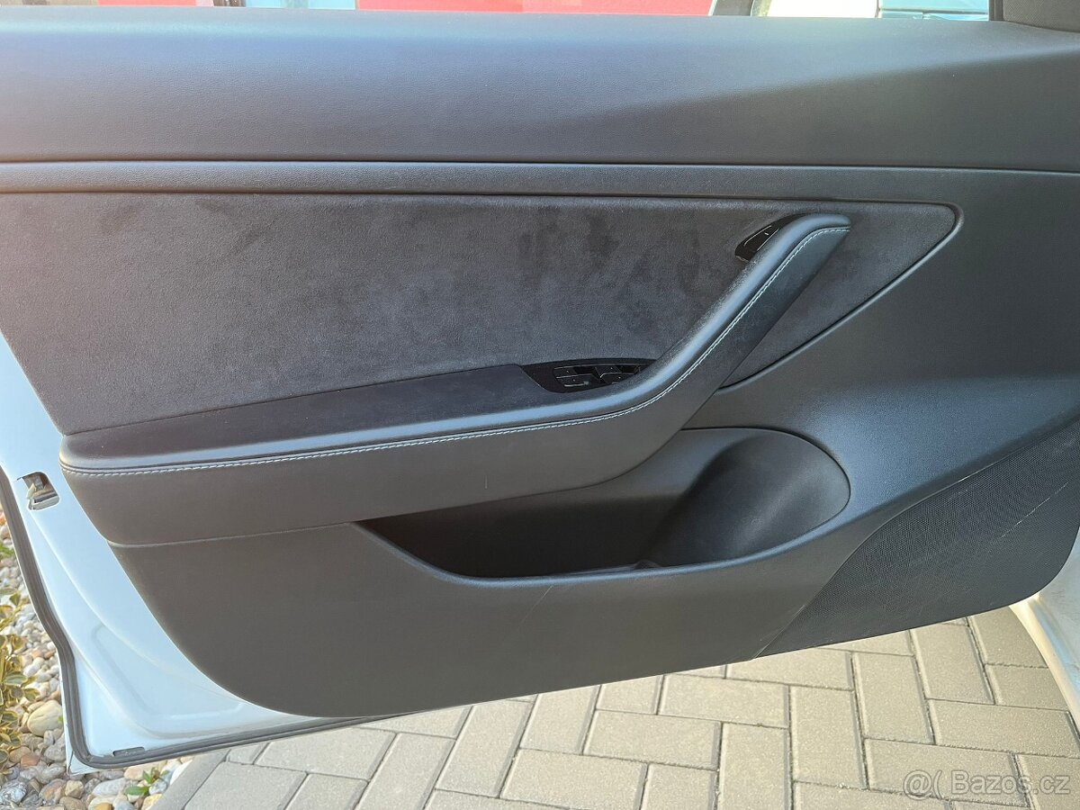 Tesla model 3 SR+ - 7