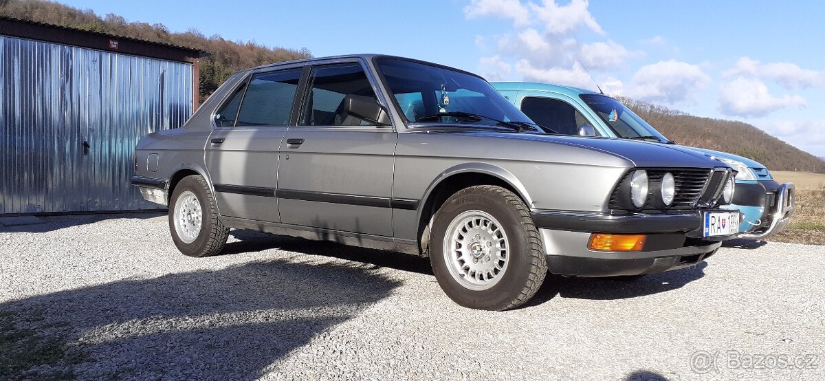 BMW E28 524D - 7