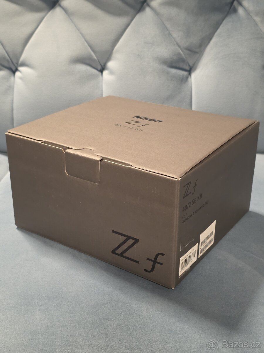Nikon Zf Kit s objektivem 40 mm SE - Kompletní balení - 7