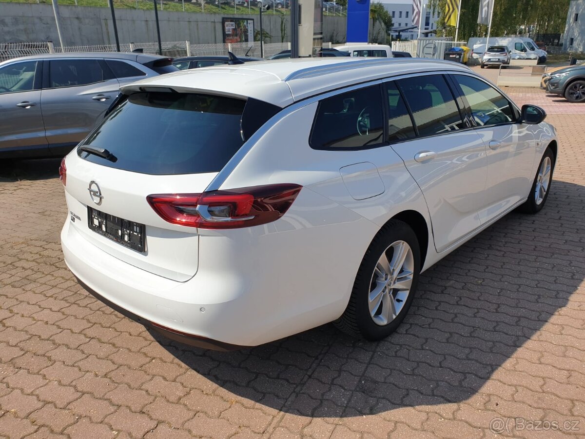 INSIGNIA Edition Bussines 1,5 CDTi - 7