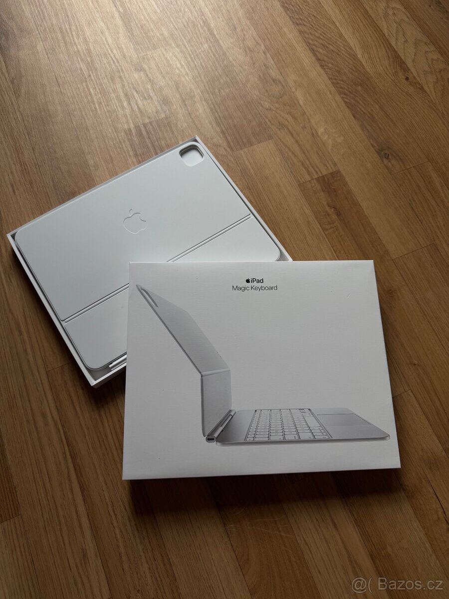 Apple iPad Pro 13” M4 256GB + Magic Keyboard + Pencil Pro - 7