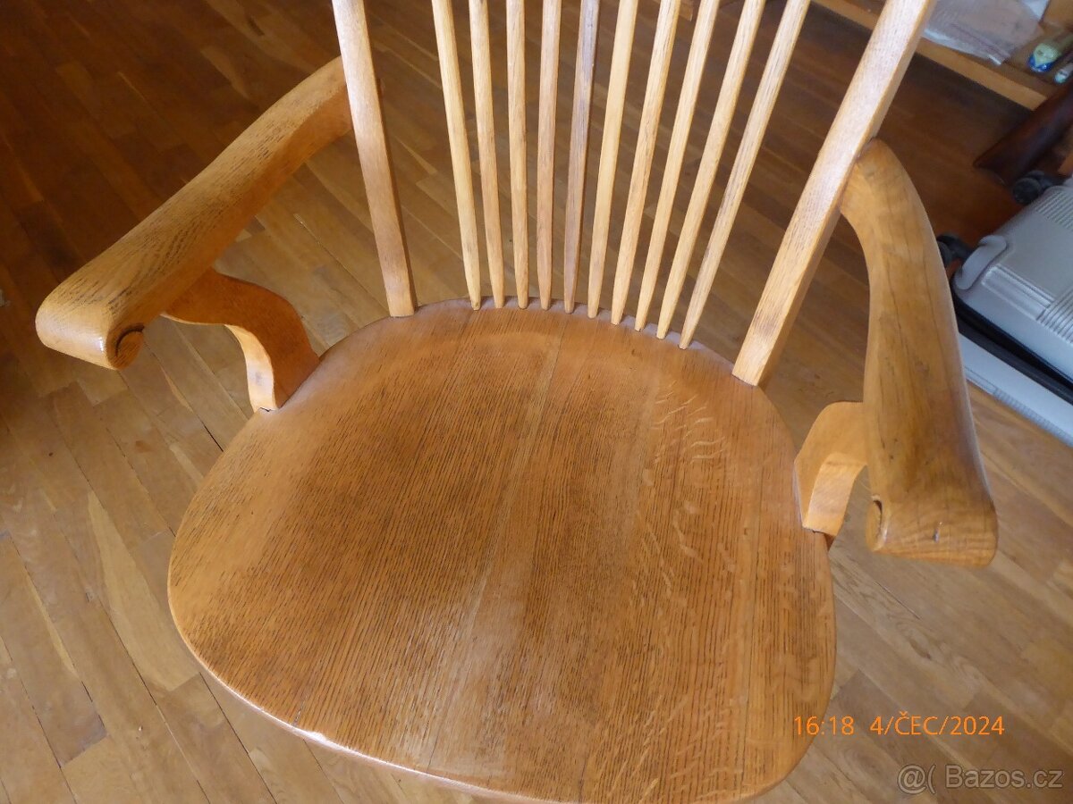 MASIVNÍ STARÁ DŘEVĚNÁ ŽIDLE - 7