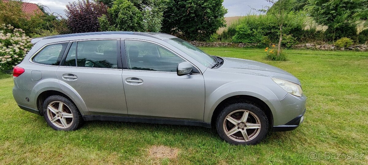 Subaru Outback 2.5i 4x4 manuál - 7