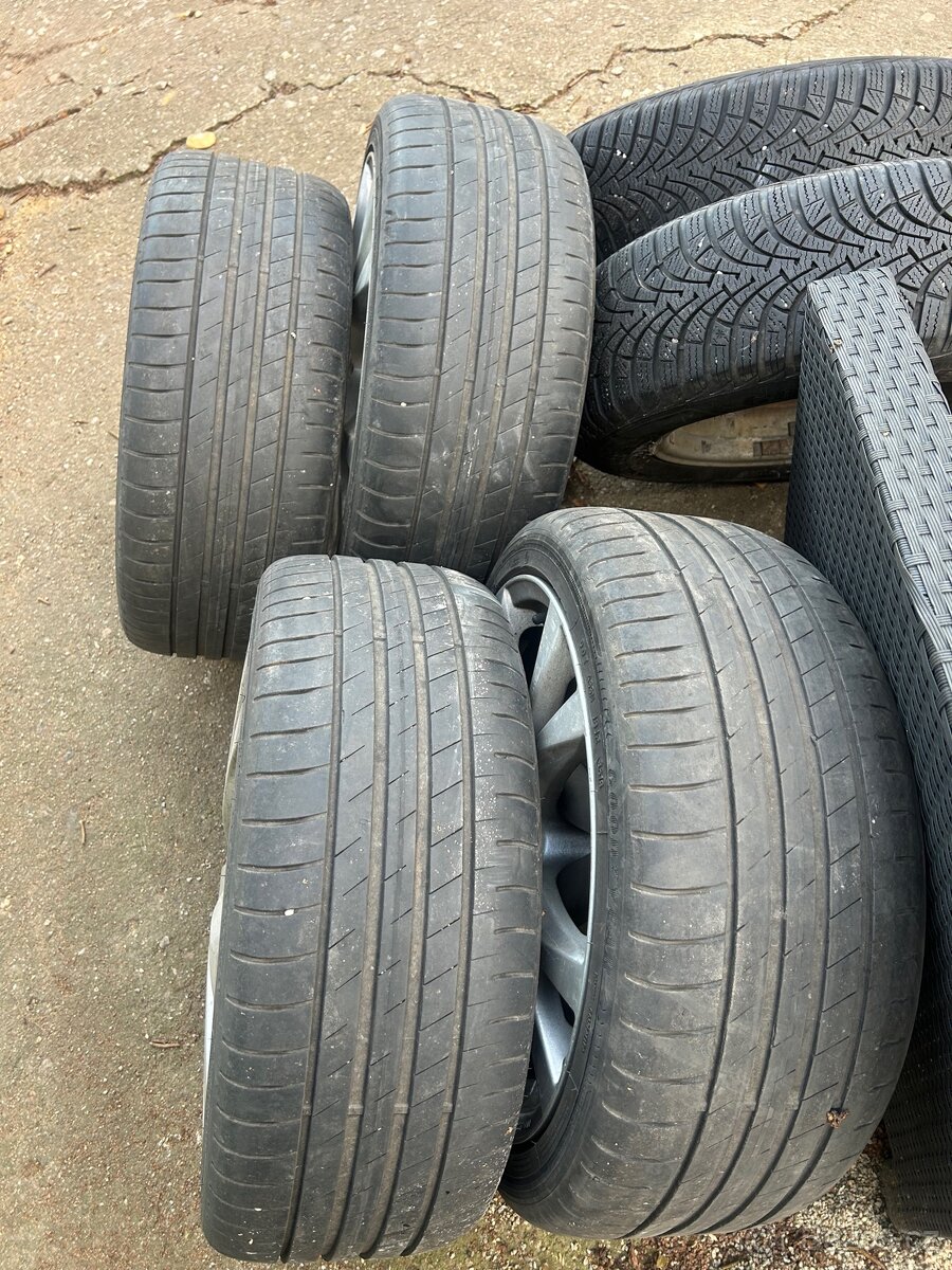 Kola 5x112 R18 ET35 - 7