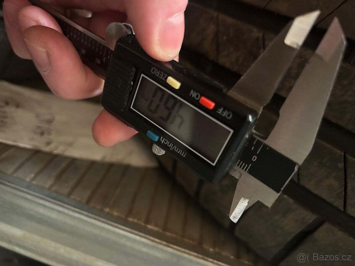 225/45/R18 letní - 7