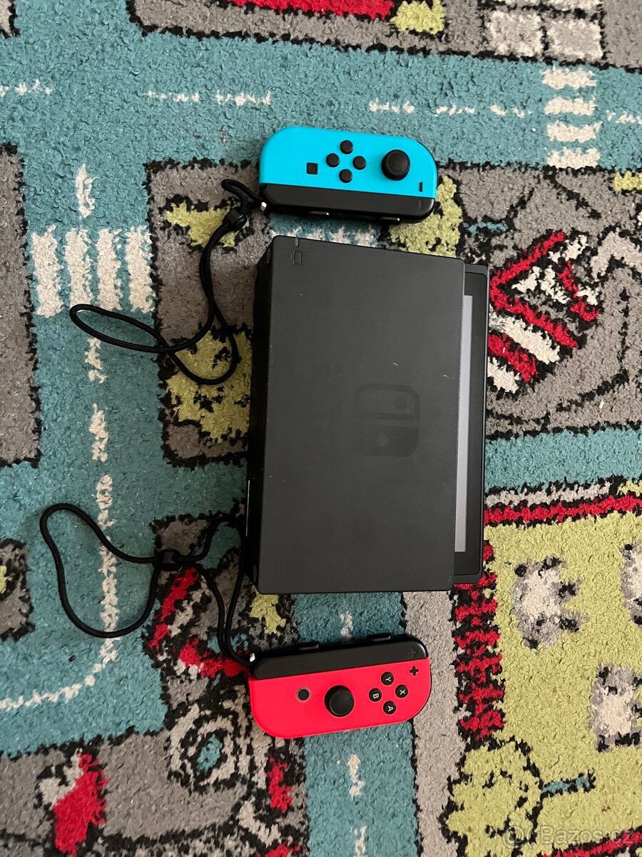 Prodám Nintendo - 7