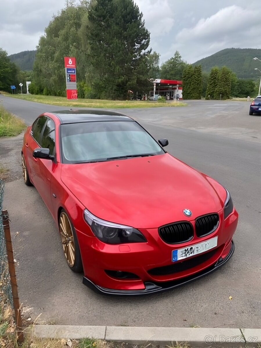 Lipo spoiler pod nárazník na BMW E60 E61 M5 nárazníky - 7