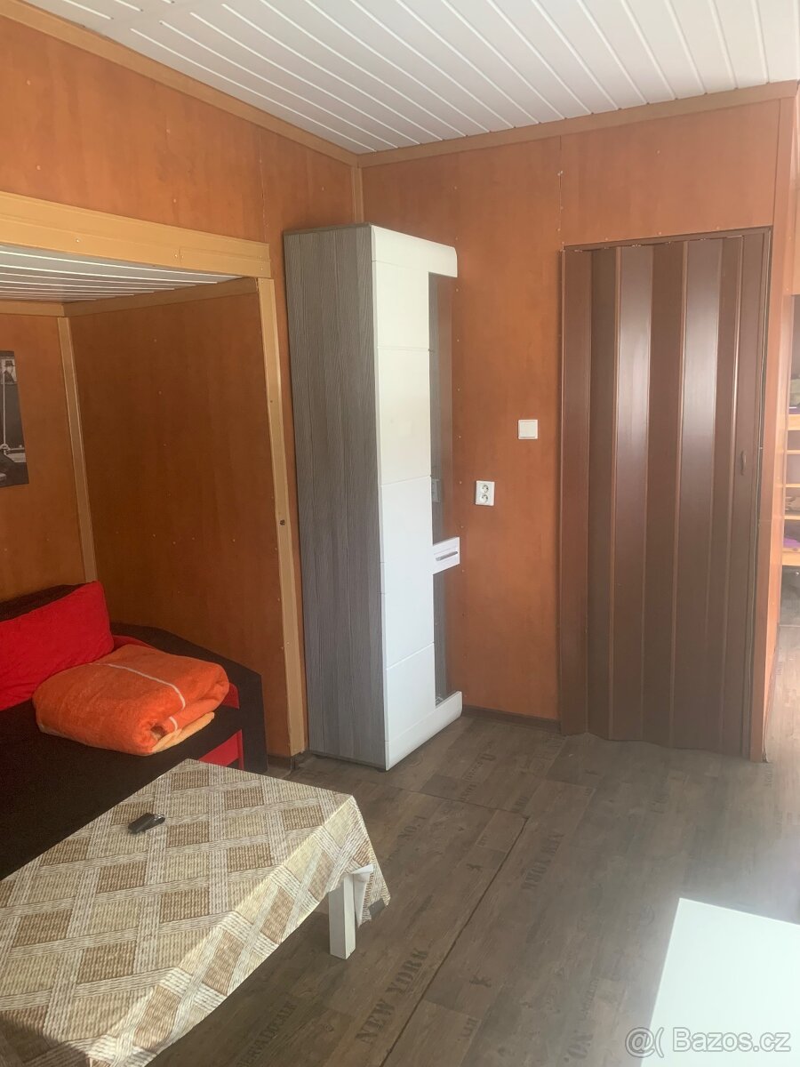 Obytná maringotka - 7