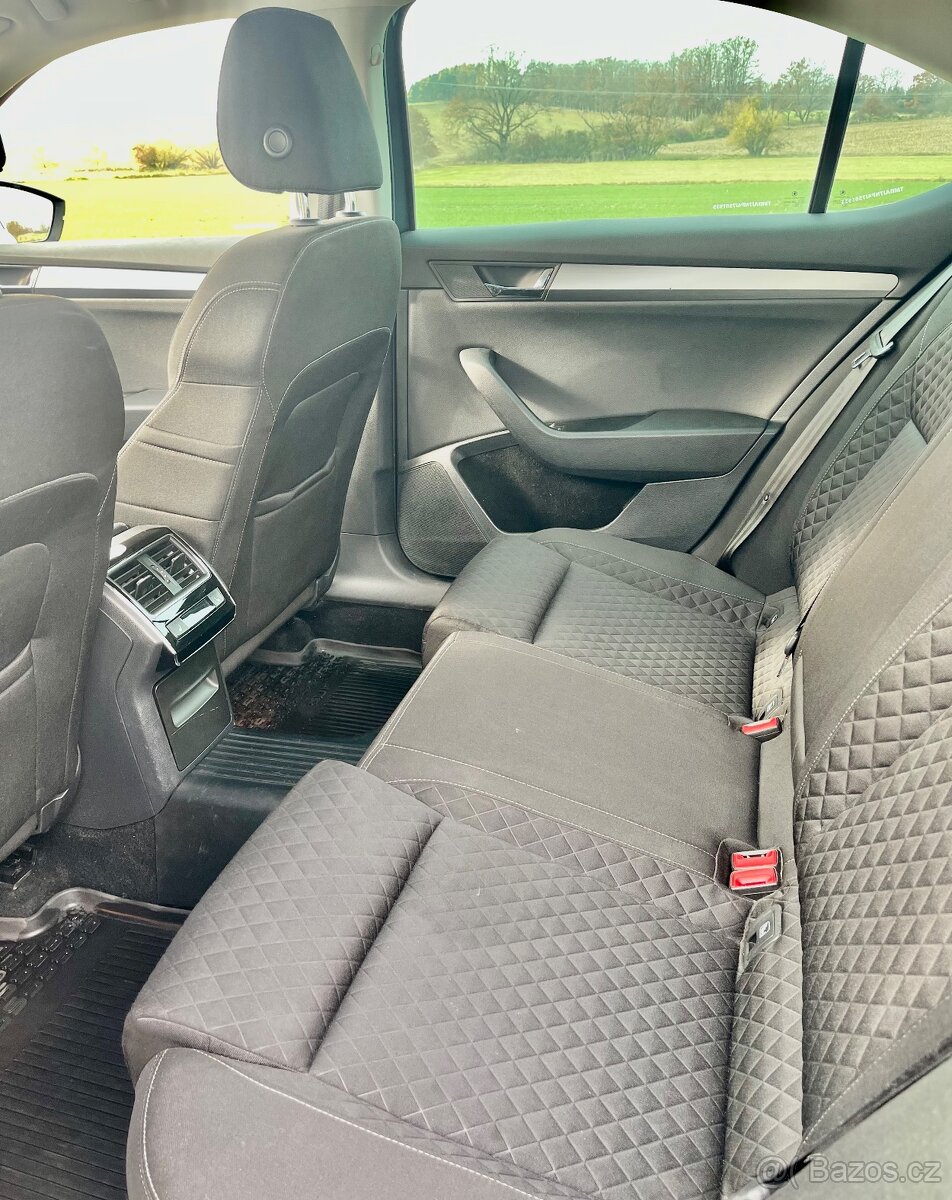 Škoda Superb, 2.0 TDI 140kw Manuál, facelift. - 7