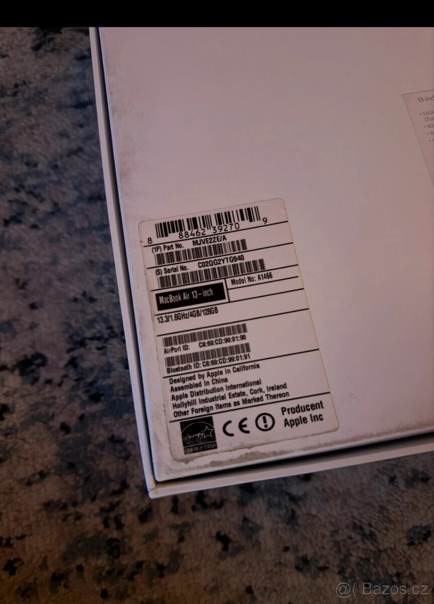 MacBook Air 13-calowy (začátek roku 2015) - 7