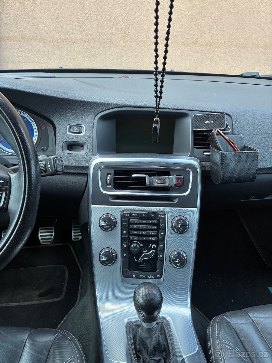 Volvo V60 D5 - 7