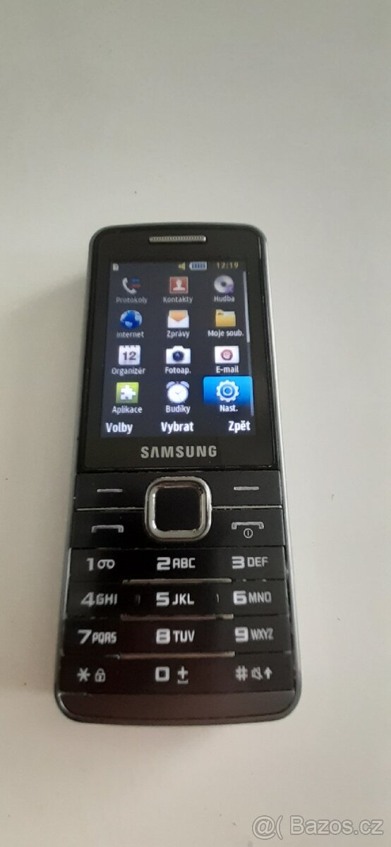 Samsung GT-S5610 - 7