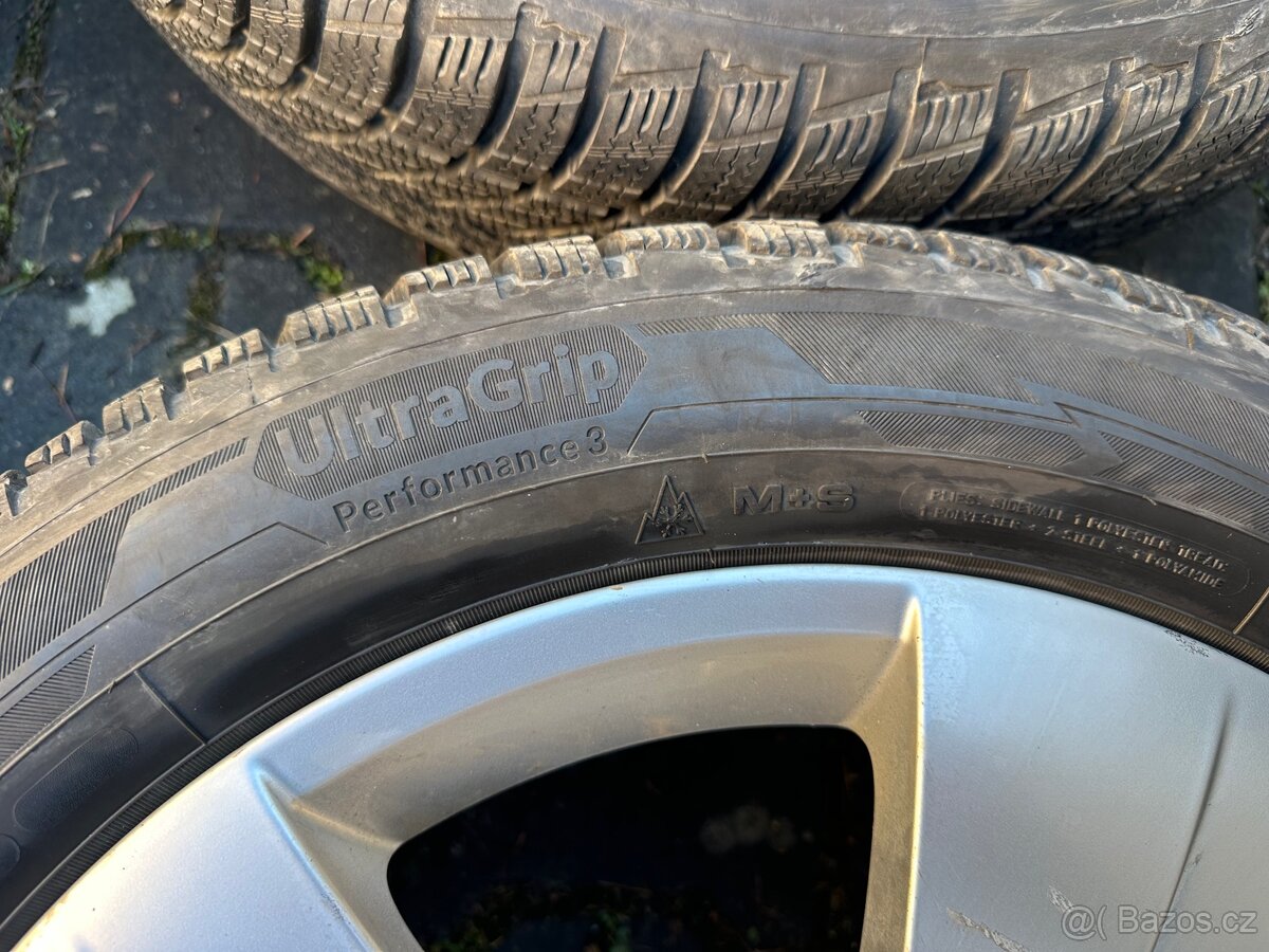 ŠKODA ORIGINÁL ALU - 215/55 R17 - 7