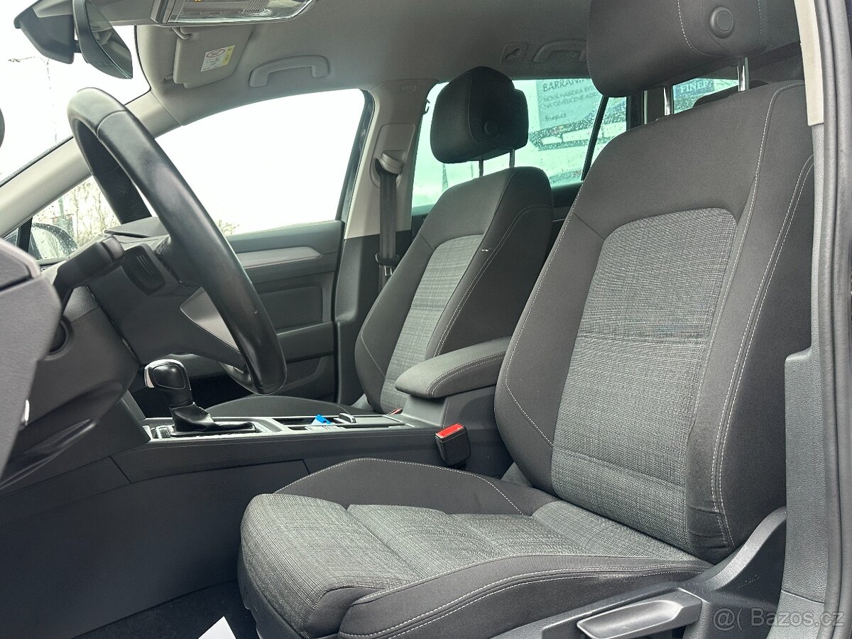 Volkswagen Passat 2021 - 7