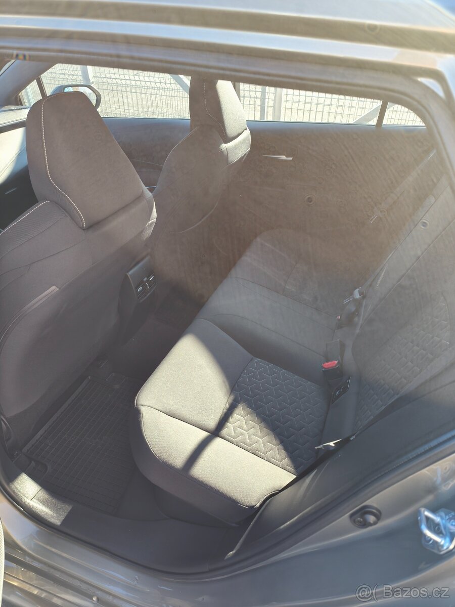 TOYOTA COROLLA 1,8 HYBRID E-CVT TOURING SPORT 23TIS KM - 7