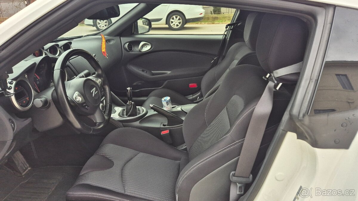 Nissan 370Z | Manuál - 7