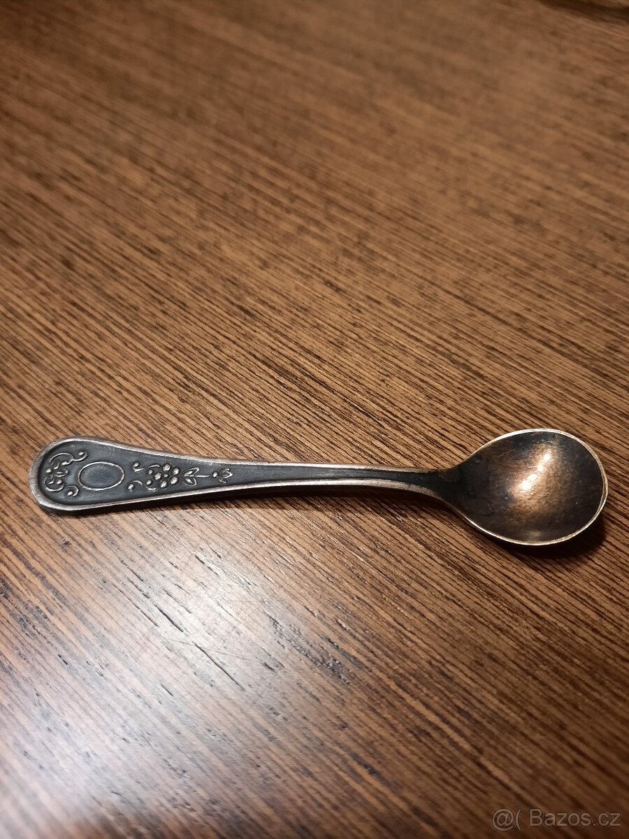 stará ruská postříbřená a smaltovaná otevřená solnička - 7