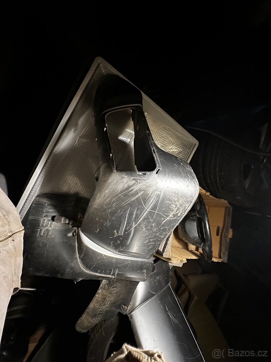 Nárazníky Nissan patrol y61 - 7