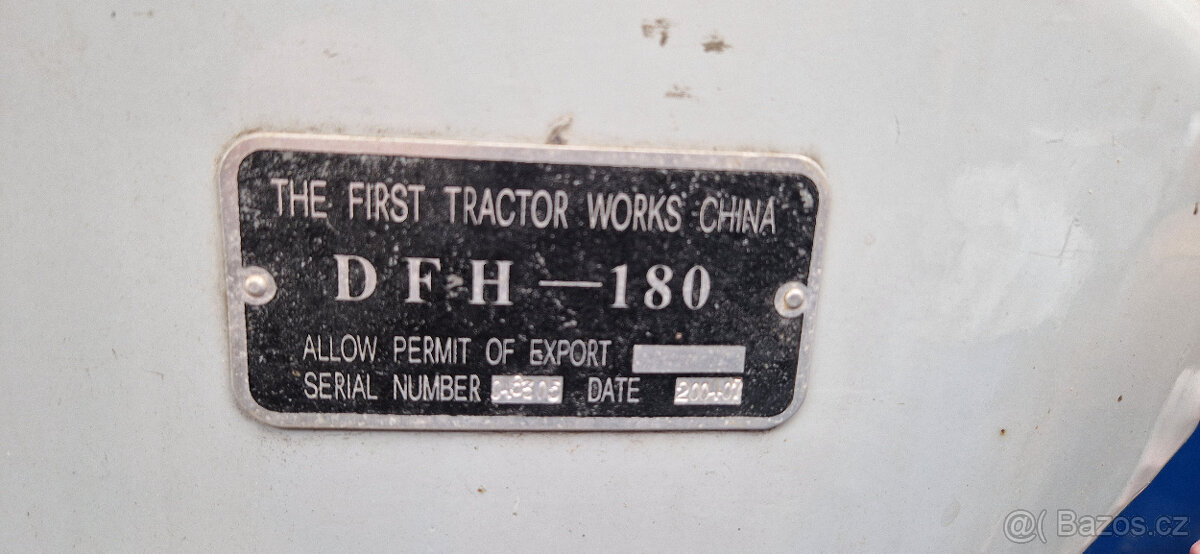 Malotraktor YTO DFH -180 - 7