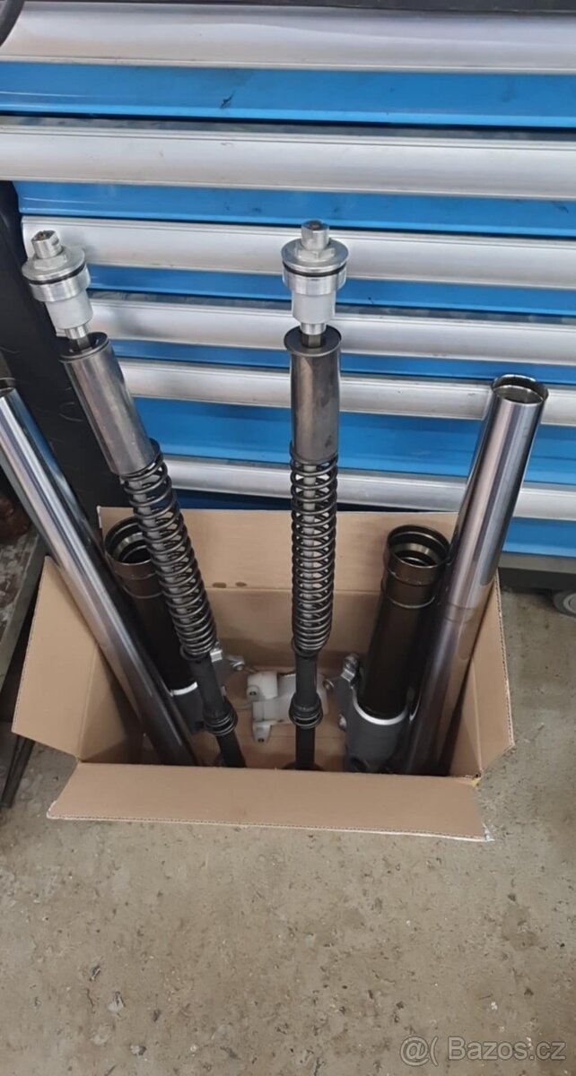 Honda CBR 900 RR - 7