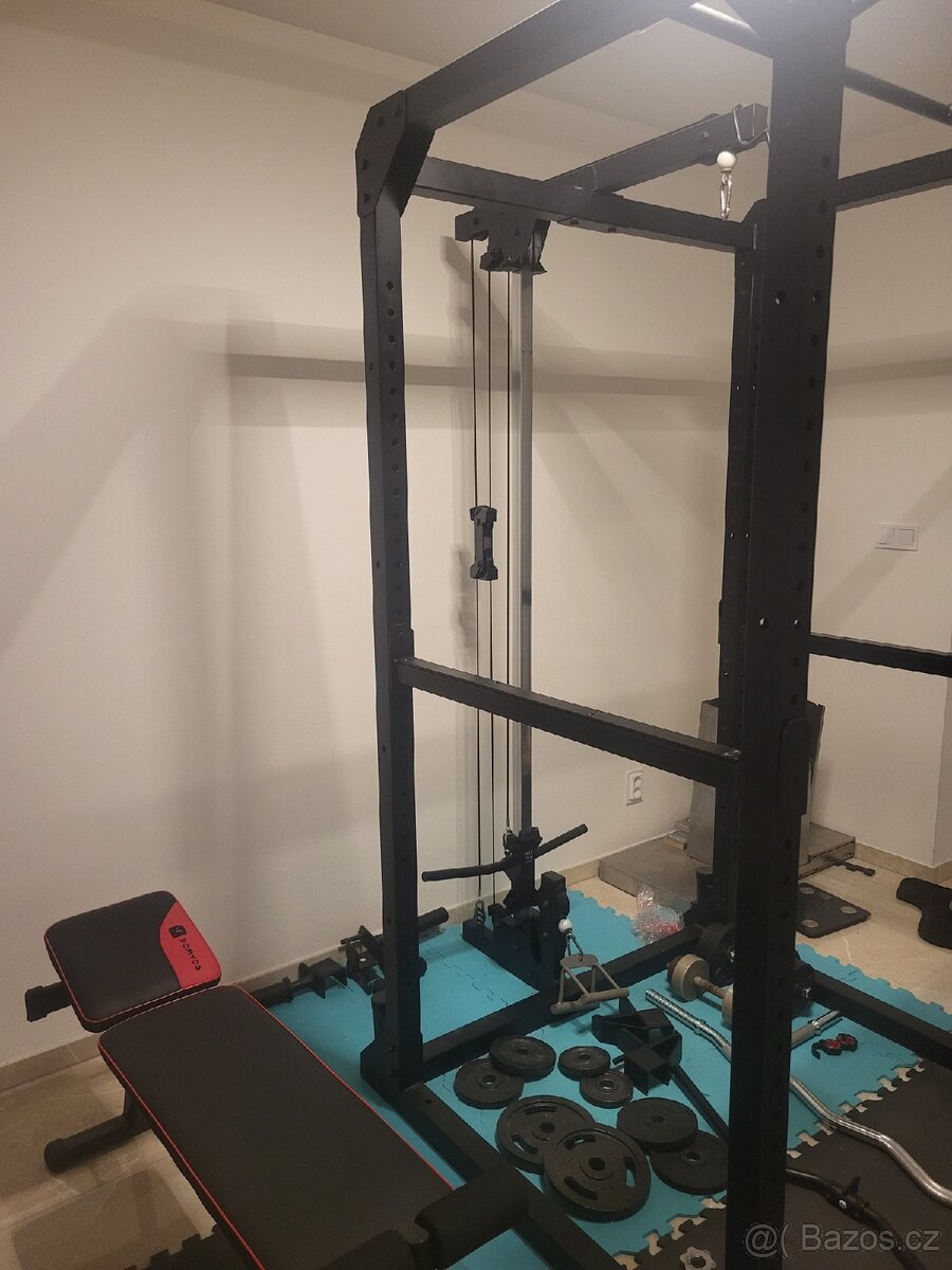 Posilovací sestava s multifunkční klecí - 7