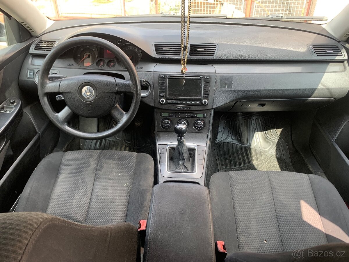 Volkswagen Passat b6 1.9tdi combi - 7
