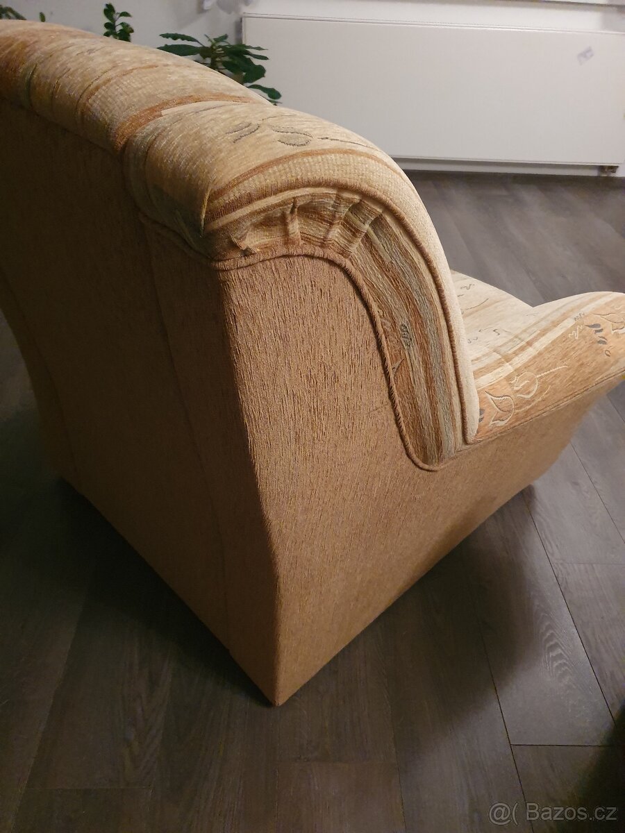 Sedací souprava a křeslo - 7