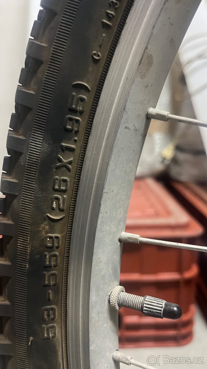 Prodám horské kolo Author Traction-velikost 17 na cca 160-17 - 7