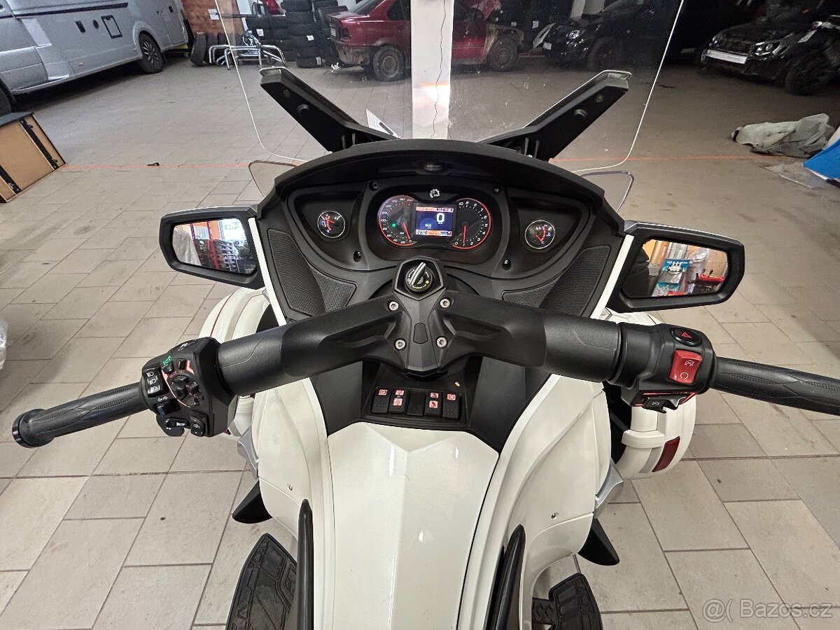 Can-Am Spyder 1330ACE - 7