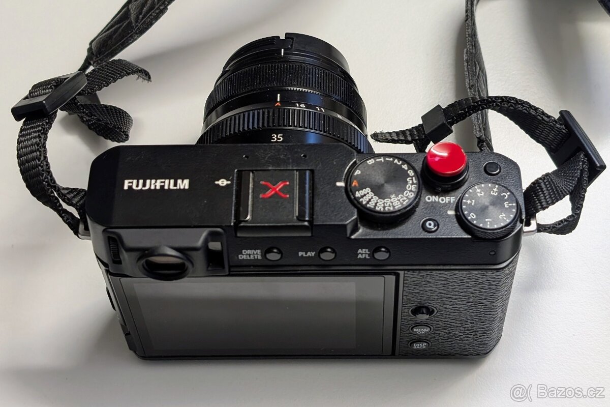 Prodám Fujifilm X-E4 s příslušenstvím - 7