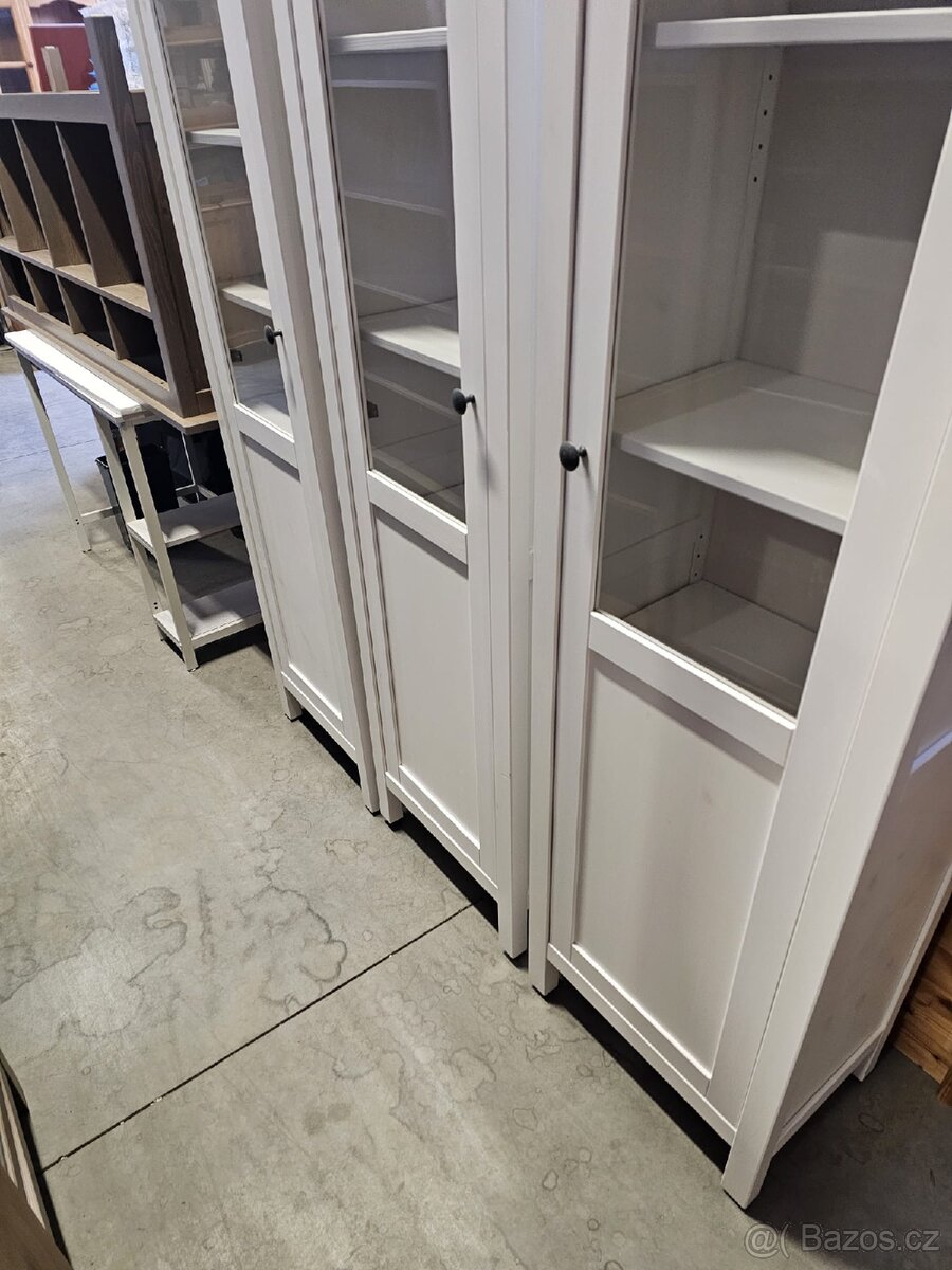 Vitrína ikea Hemnes - 7