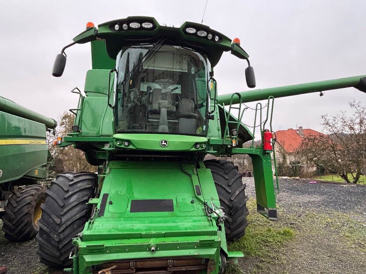 Prodám John deere t670i - 7