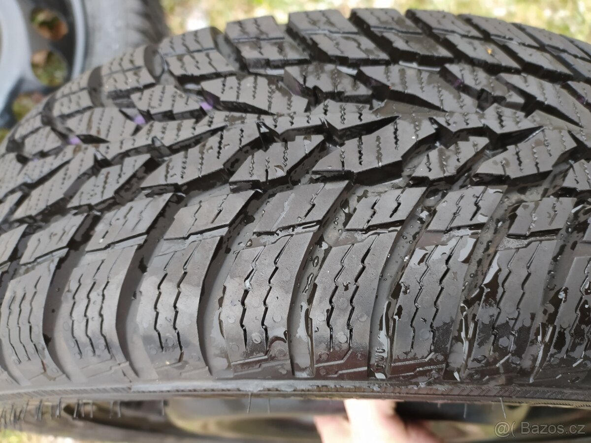 Zánovní zimní kola 4× Nokian 165/60 R15 - 7