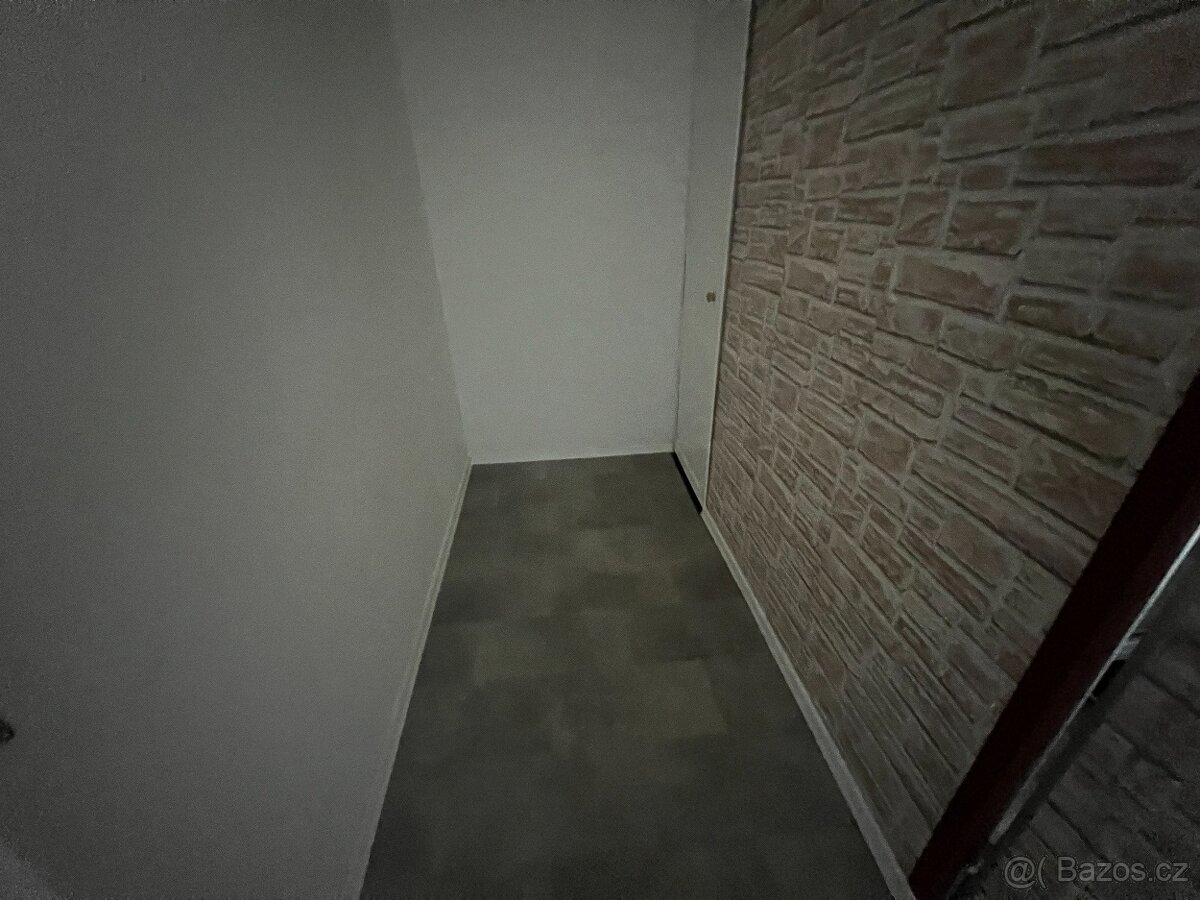 Pronajmeme byt 1+1 sídliště Štěpnice, Ústí nad Orlicí - 7