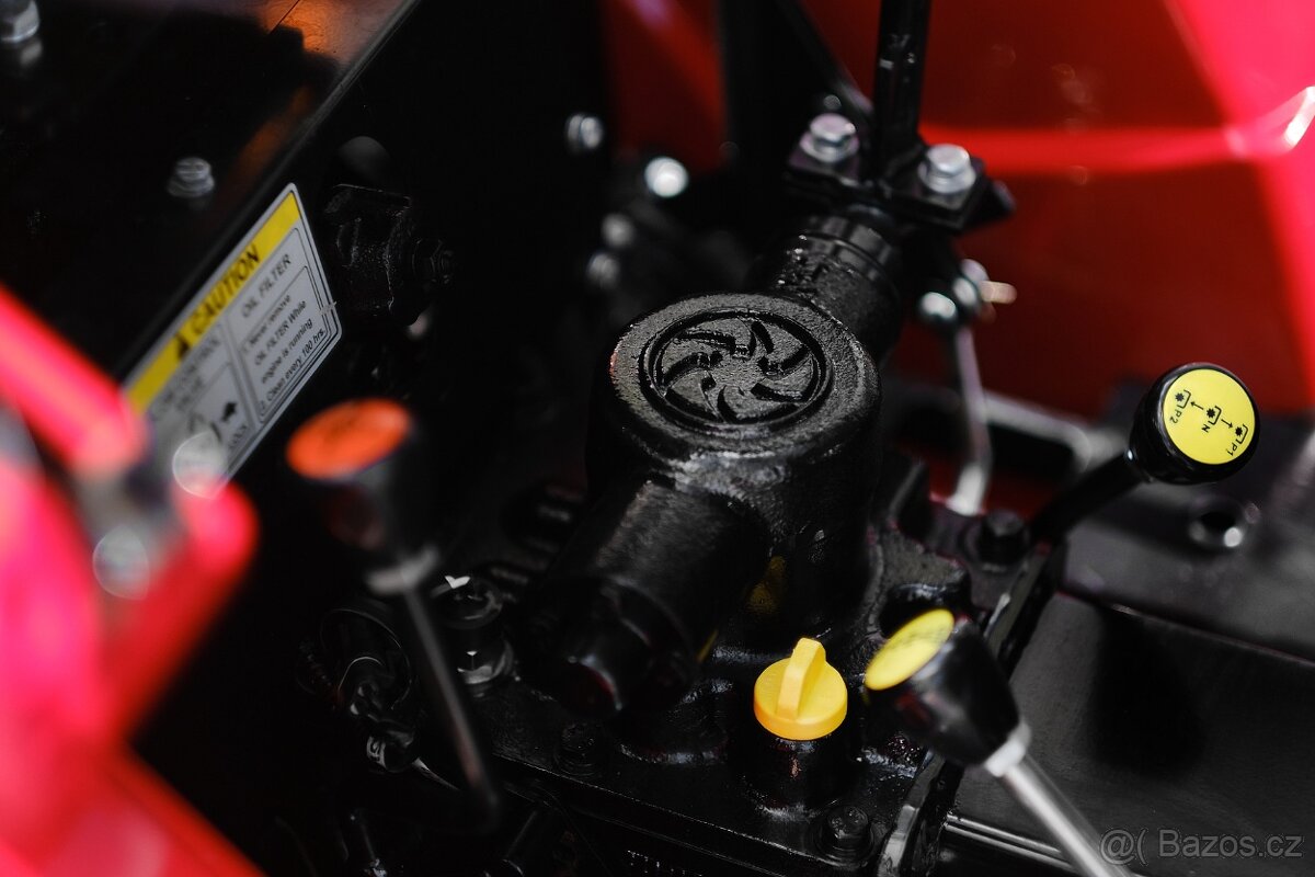 VST Fieldtrac 918D - 7