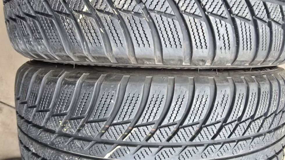 Zimní pneu 225/45/18 Bridgestone - 7