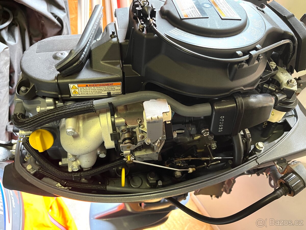 Motorový nafukovací člun Honda s motorem Yamaha 15 HP - 7