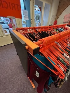 prodám zařízení prodejny - 7