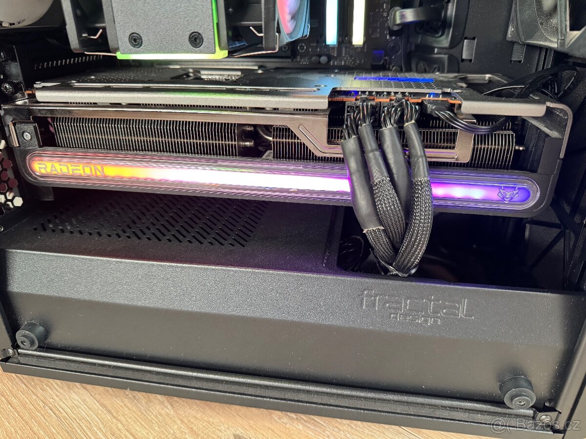 Sapphire Nitro+ Radeon RX 7800 XT GAMING OC 16GB - 7