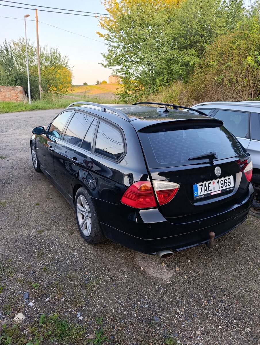 BMW E91 320D R.V.2009 VEŠKERÉ DÍLY PLATÍ DO SMAZÁNÍ - 7