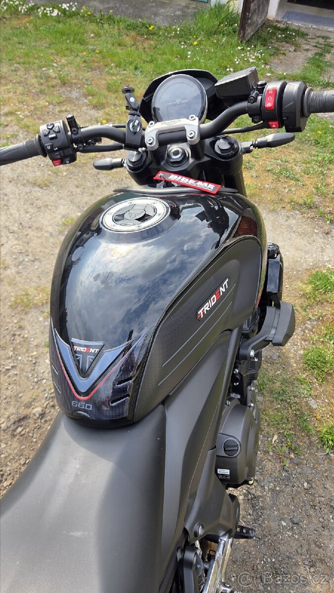 Triumph Trident 660 - 7