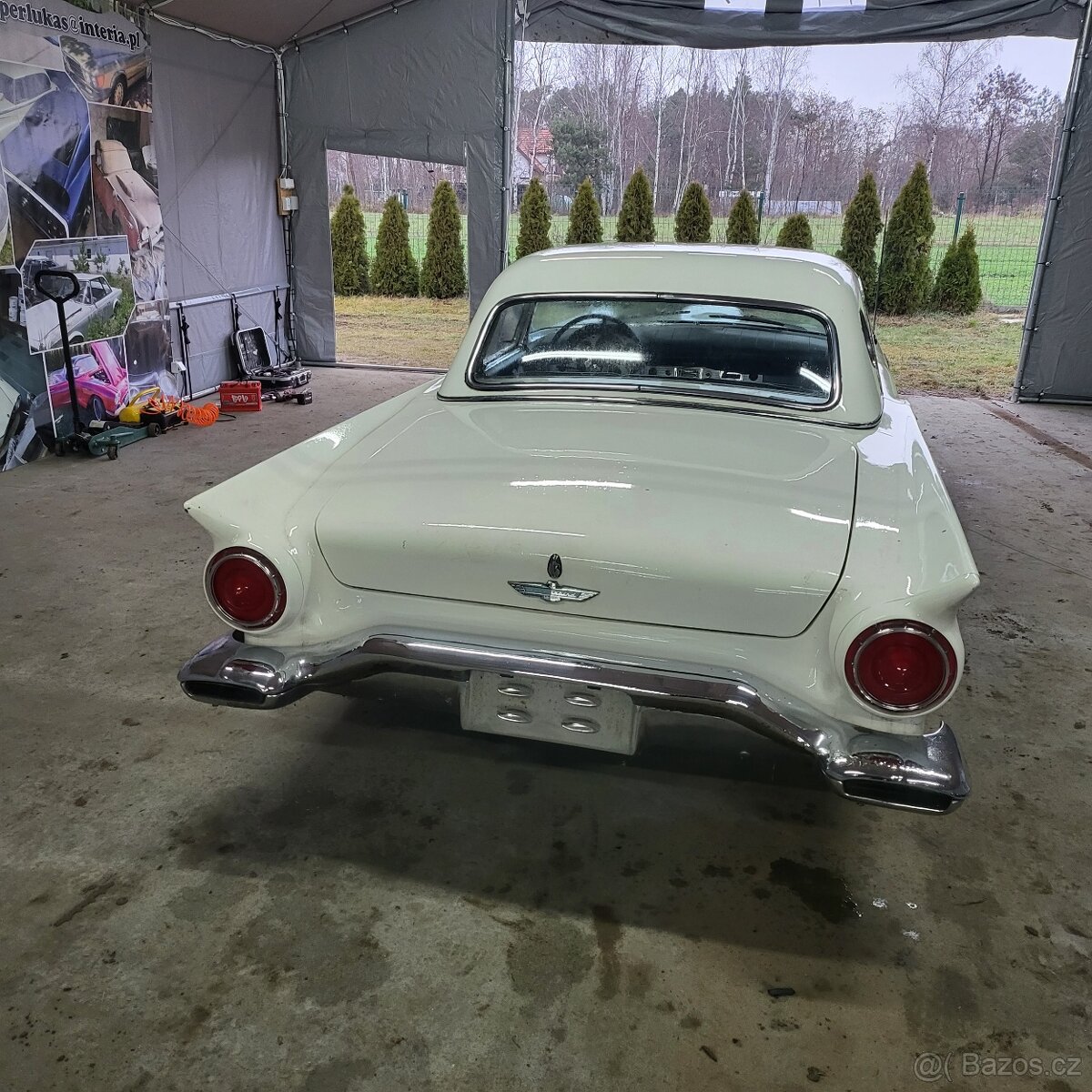 Ford Thanderbird - 7