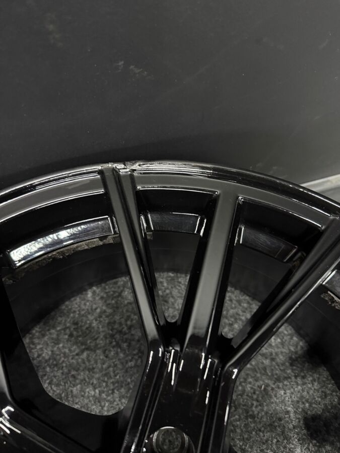 Alu Audi 5x112 19” 8,5j et40 - 7