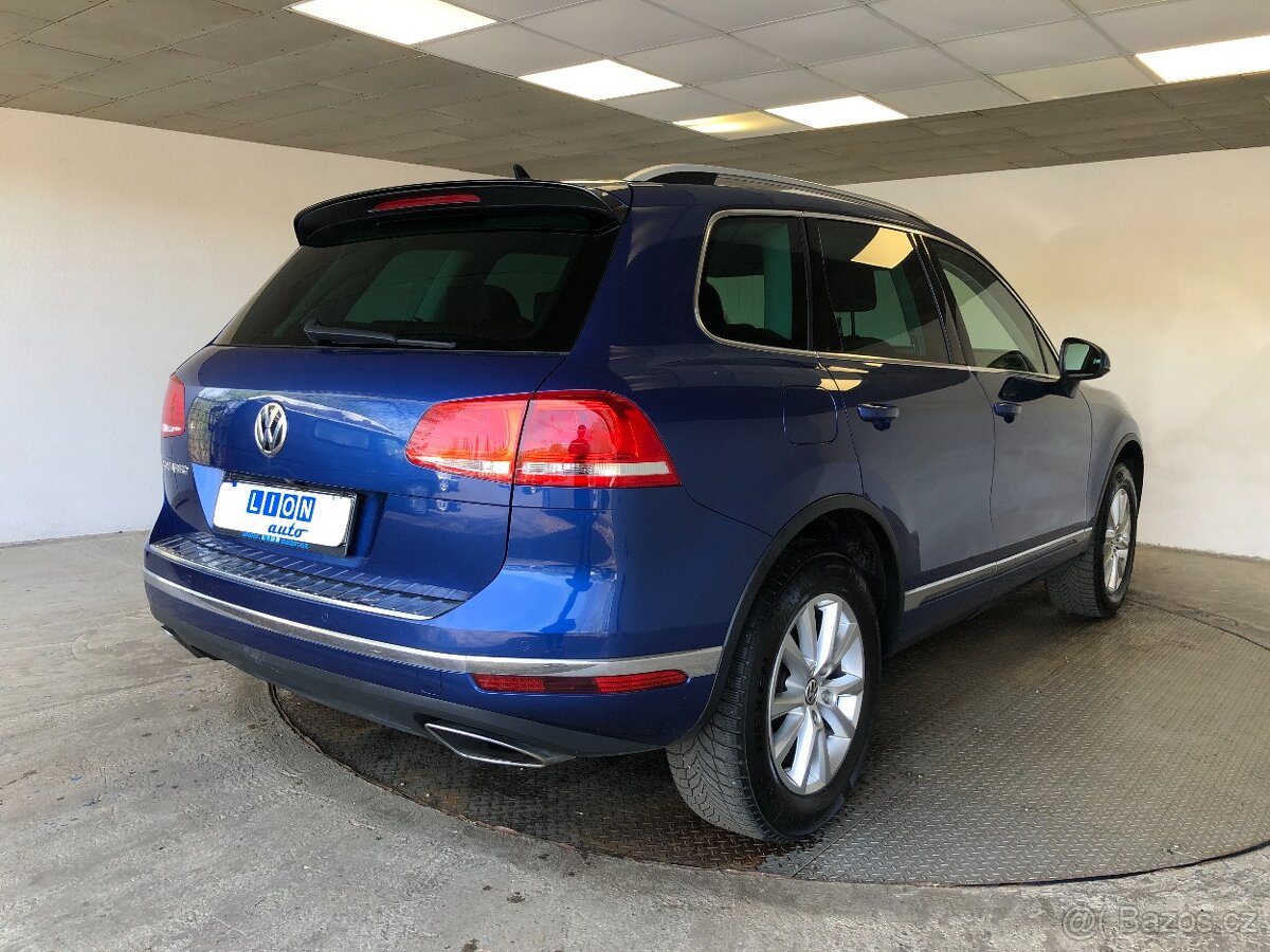 VOLKSWAGEN TOUAREG 3.0TDI V6 - 7
