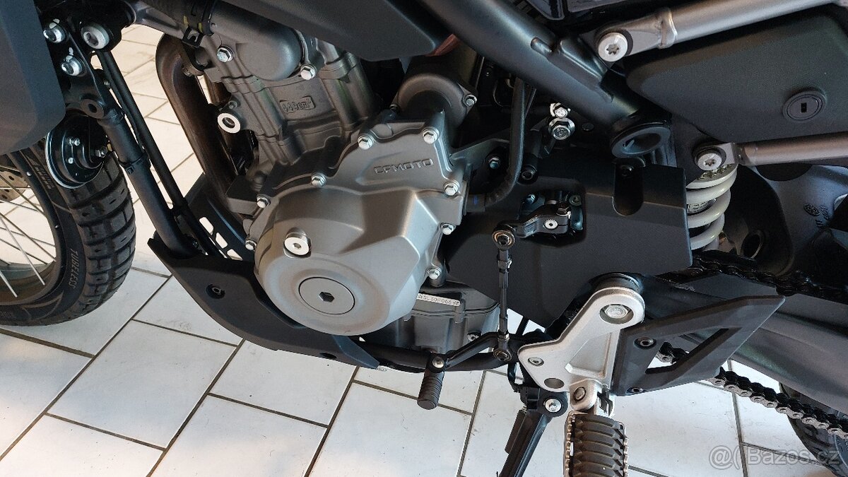 Prodám CF Moto 450 MT - 7