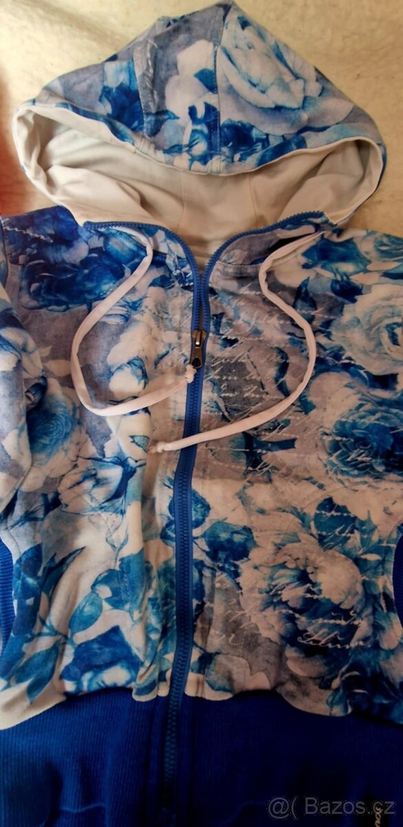 NÁDHERNÉ OBLEČENÍ, KVALITNÍ BAVLNA, VEL 134-140, PC VYSOKÁ - 7